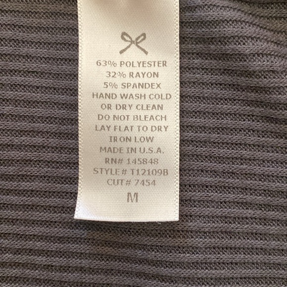 Everly Lightweight Charcoal Grey Open Cardigan with Ruffled Sleeves Size Medium - Picture 6 of 8